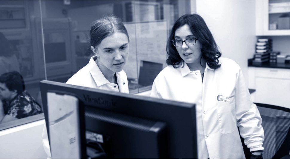 women in lab